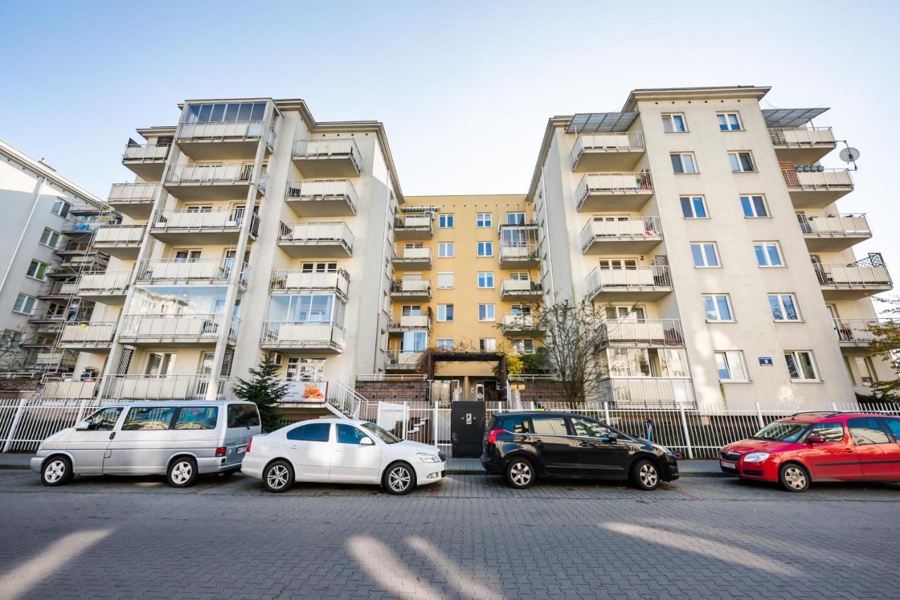 Metro Kondratowicza Velvet Apartment Warsaw Luaran gambar